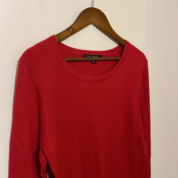 NWT Zac & Rachel Round Neck Lightweight Sweater in Red - Picture 2 of 10